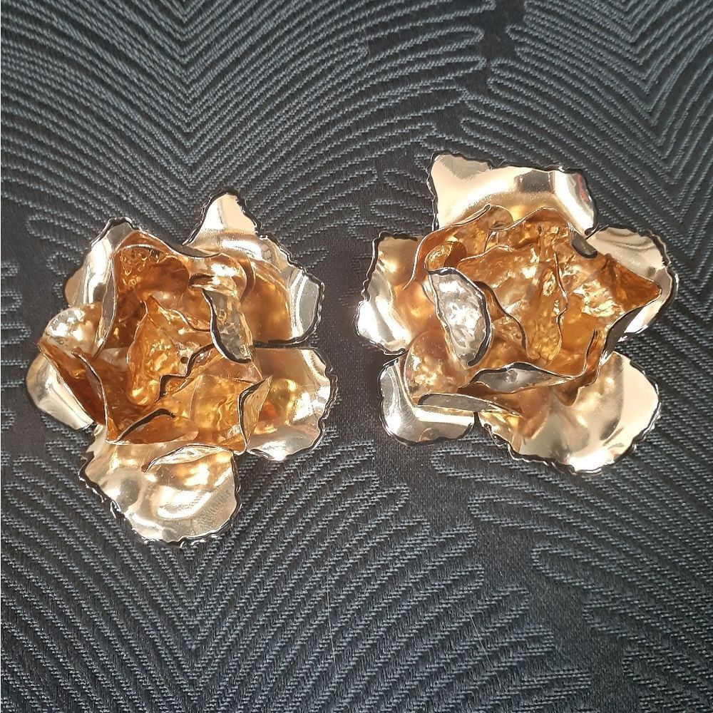 NWOT Zara GoldFlower Statement Earrings - Picture 13 of 14